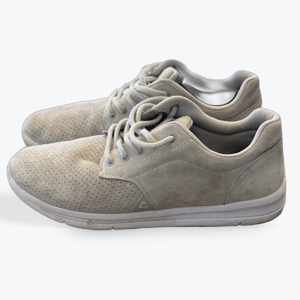 Cuater by TravisMathew The Daily Grey Suede Sneakers Mens 10 4MT112